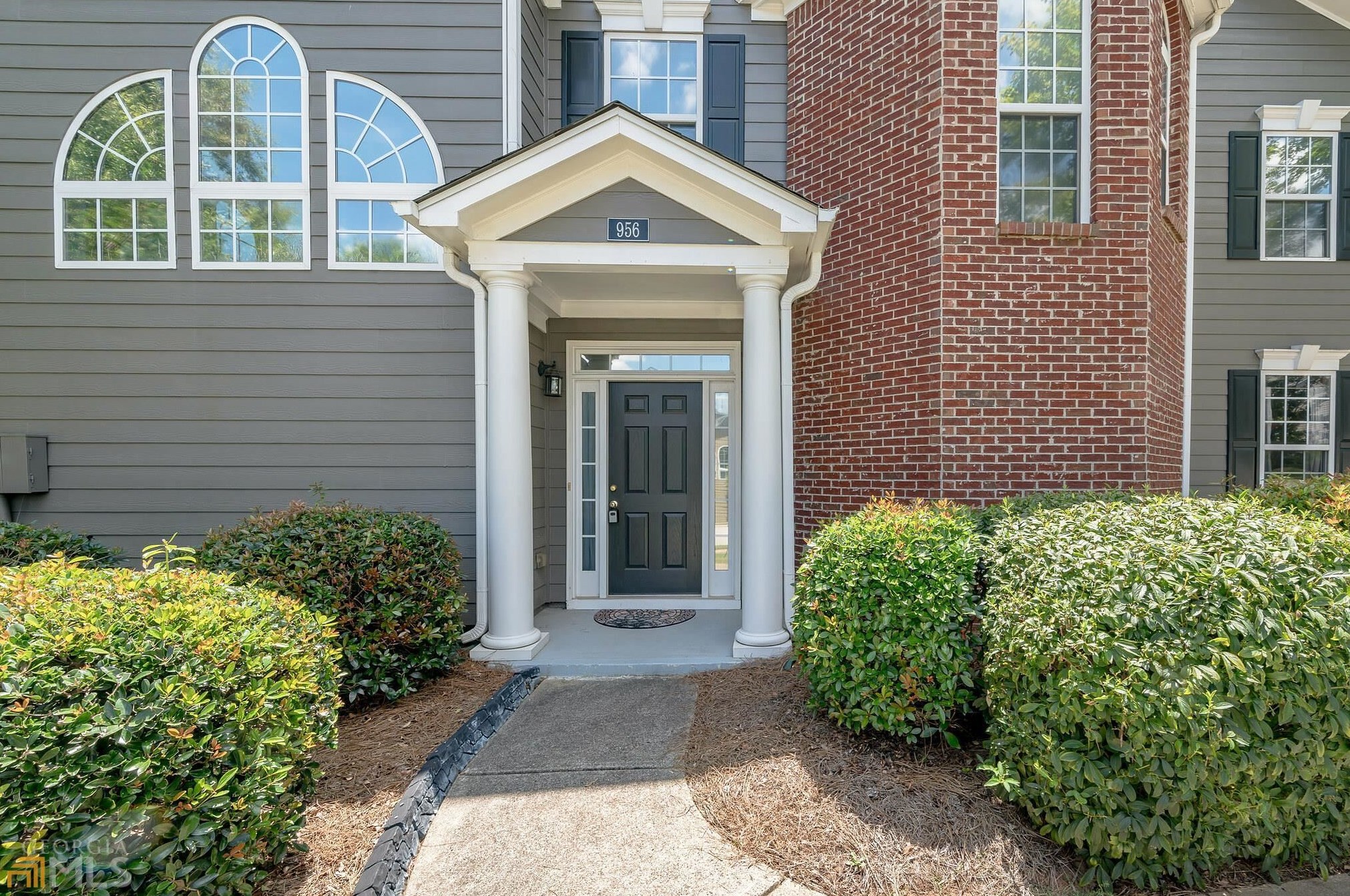 956 Pierce Ivy Ct, Lawrenceville, GA 30043