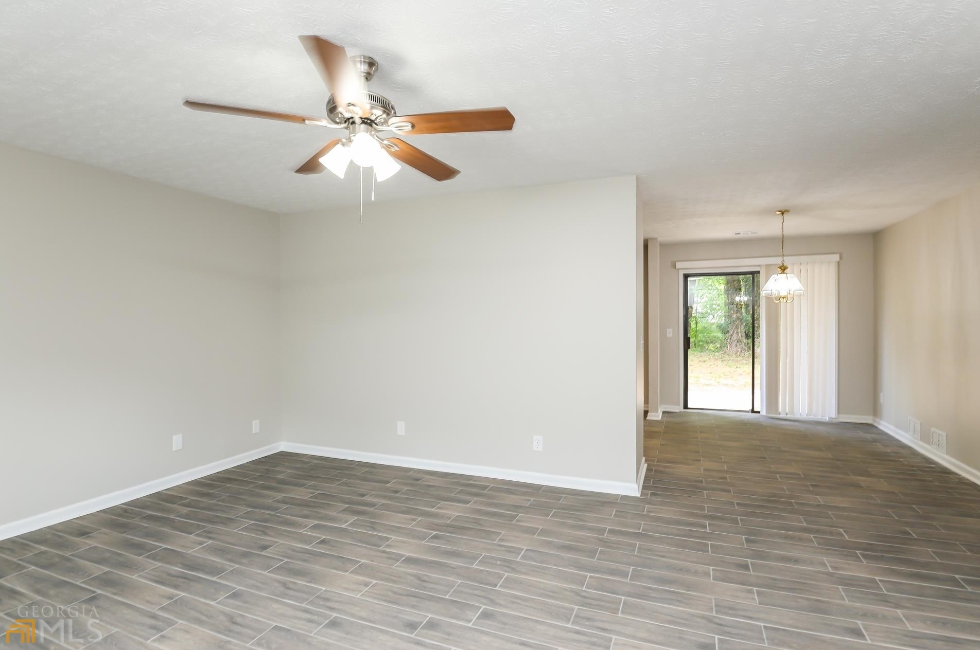 892 Steeple Chase Dr, Lawrenceville GA  30044-6048 exterior