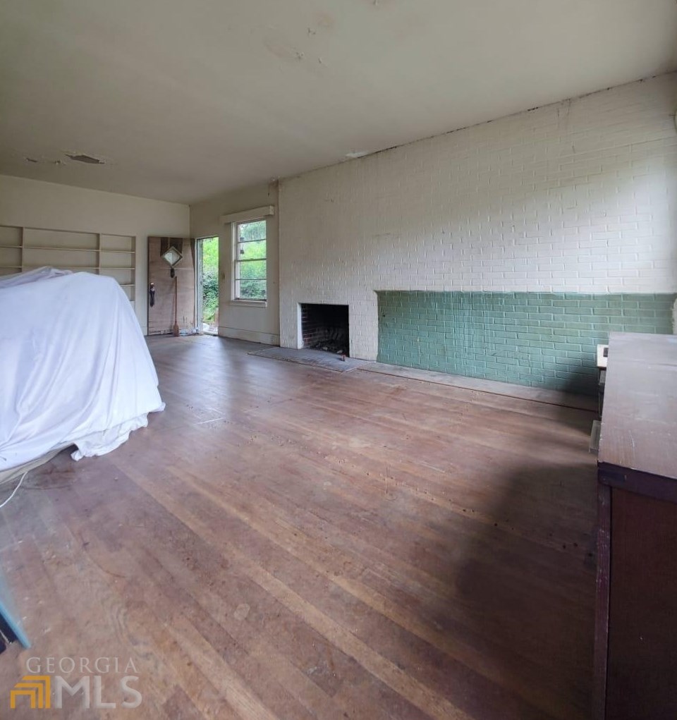 335 Riverdale Rd, Macon, GA 31204-1345