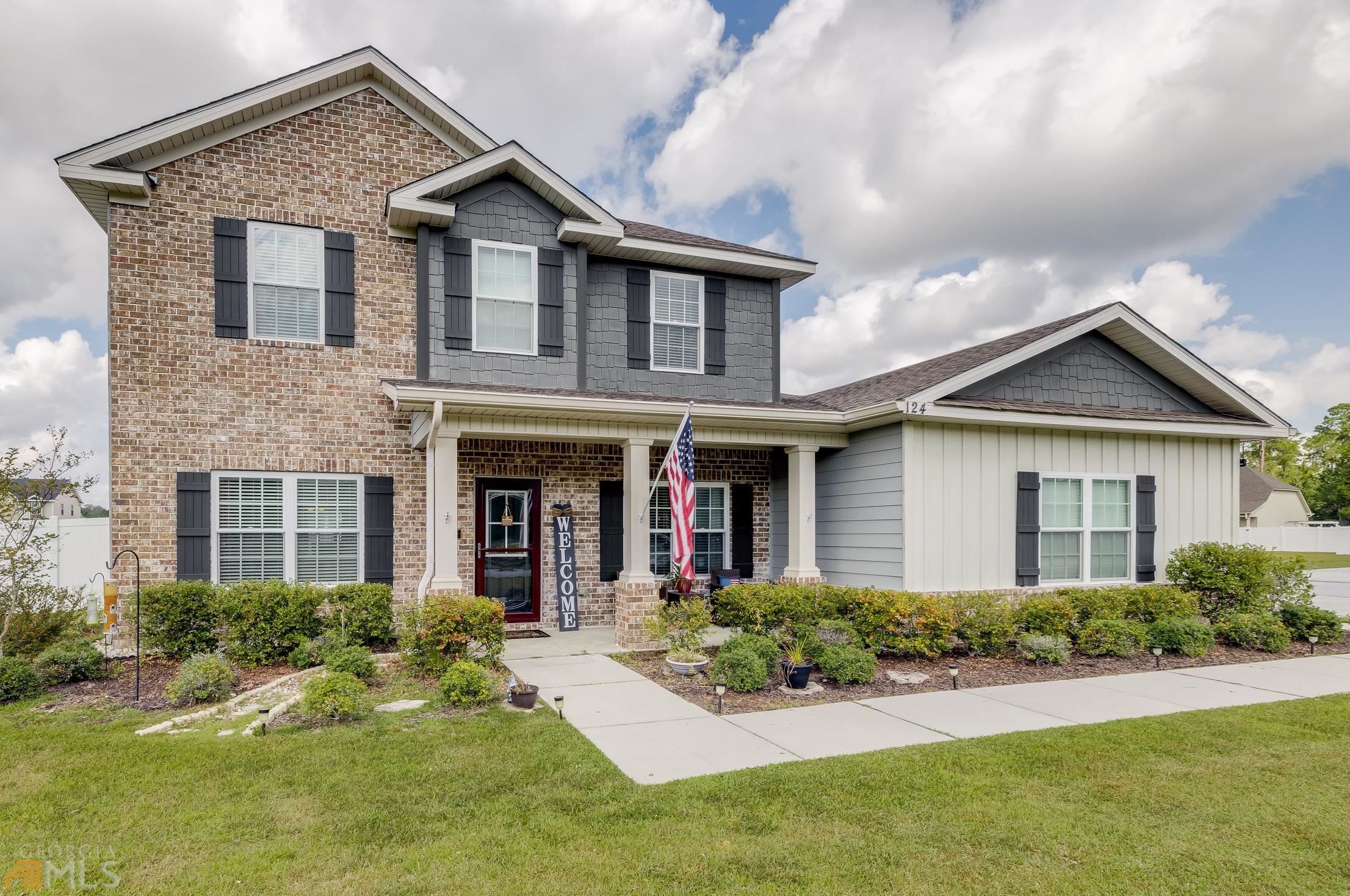 124 Greystone Dr, Pineora, GA 31312