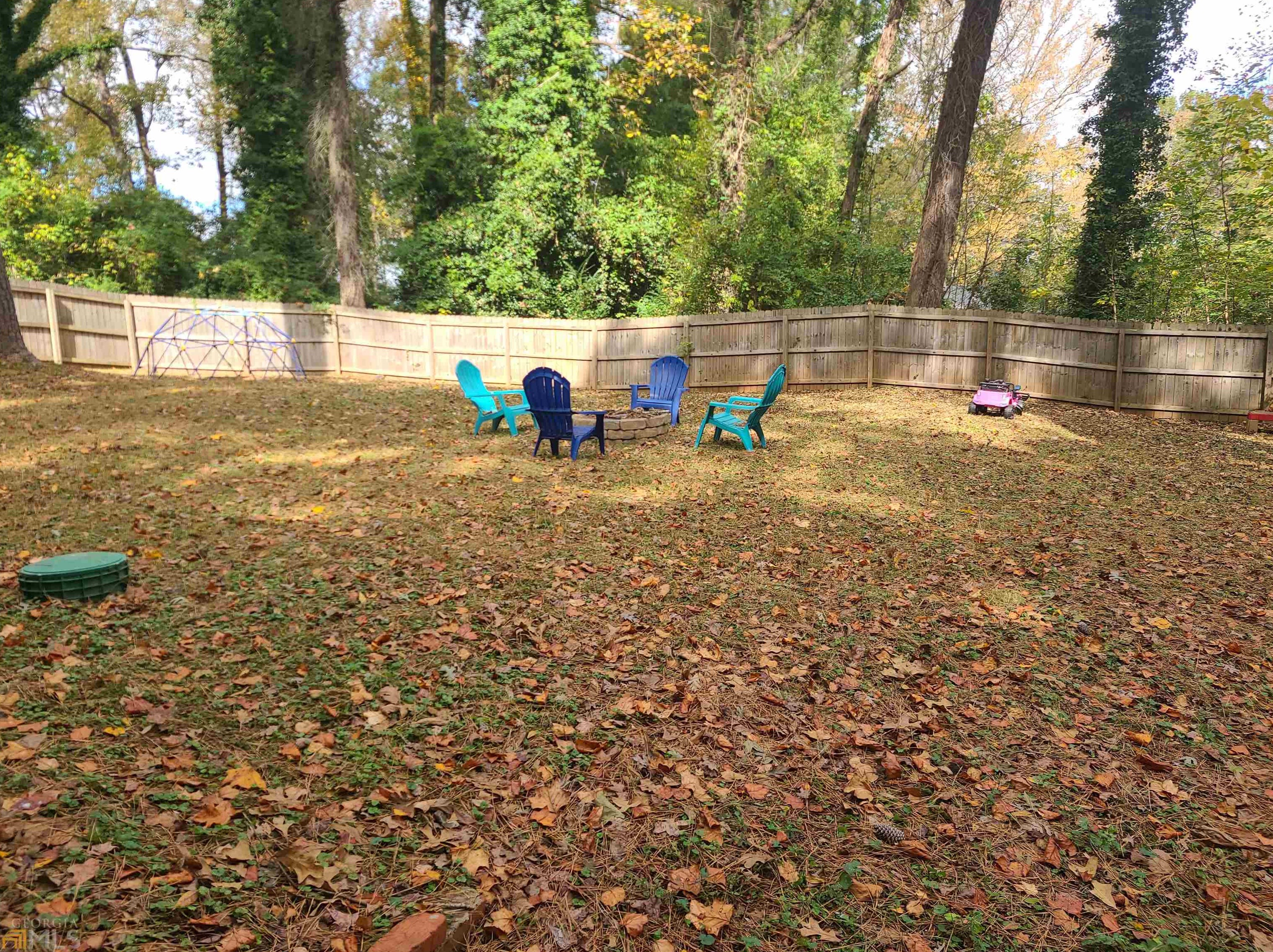 2852 Eastwood Dr, Decatur GA  30032-4315 exterior