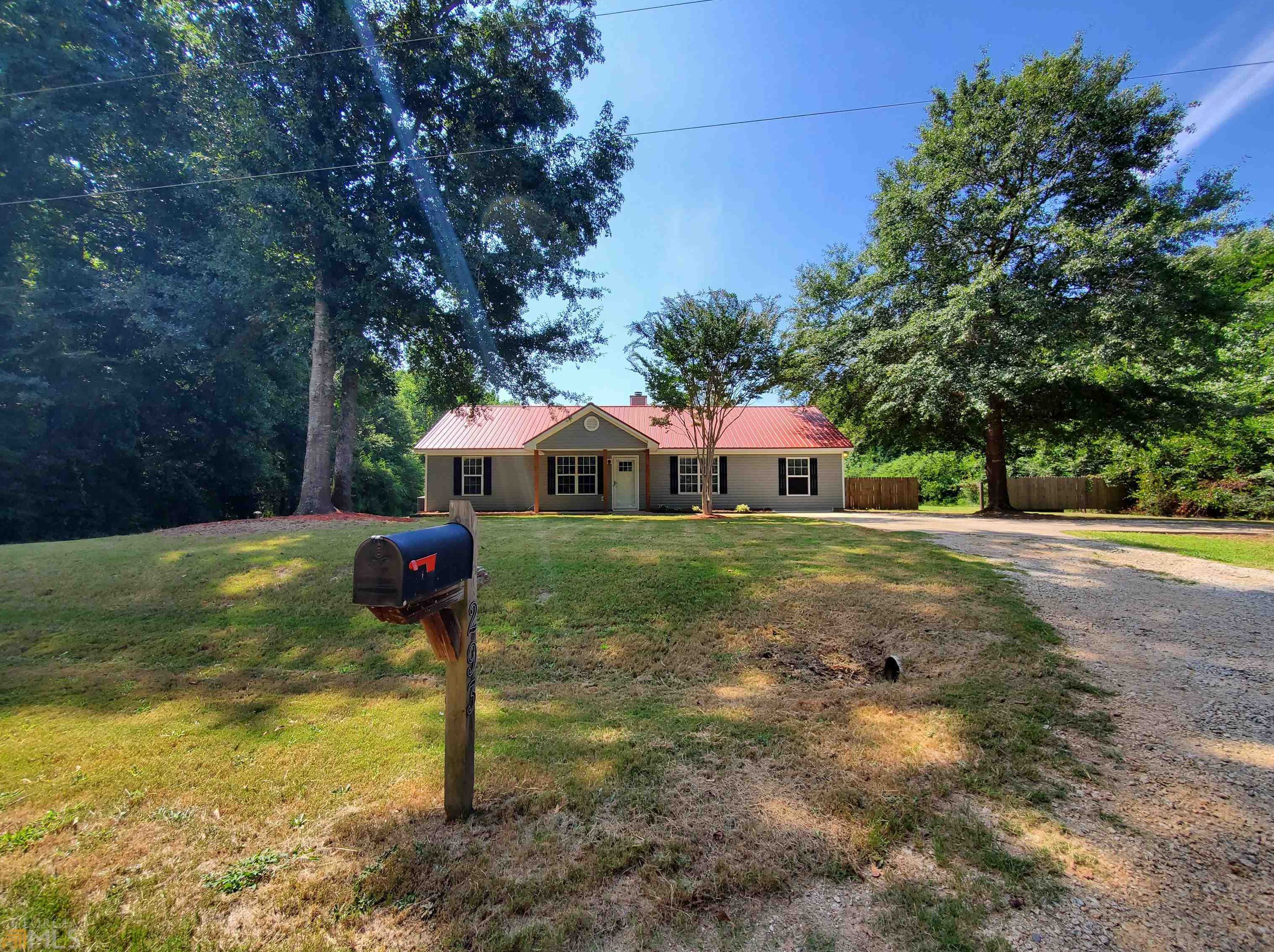 293 Summer Dr, Gay, GA 30218