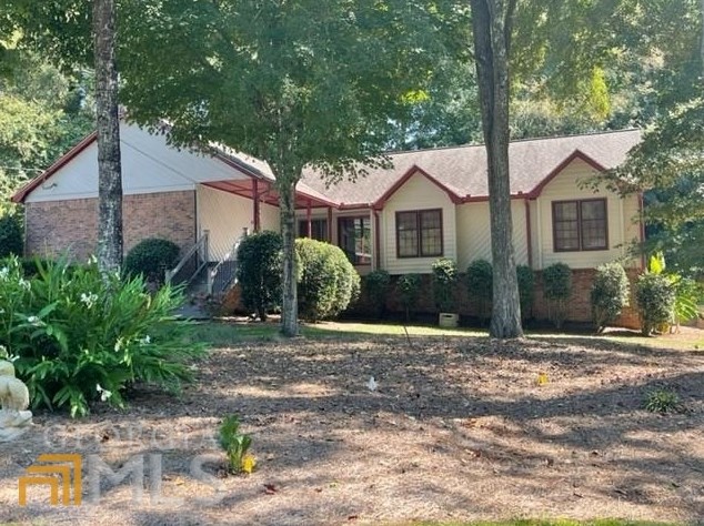 5641 Shadow View Dr, Stone Mountain, GA 30087-2953