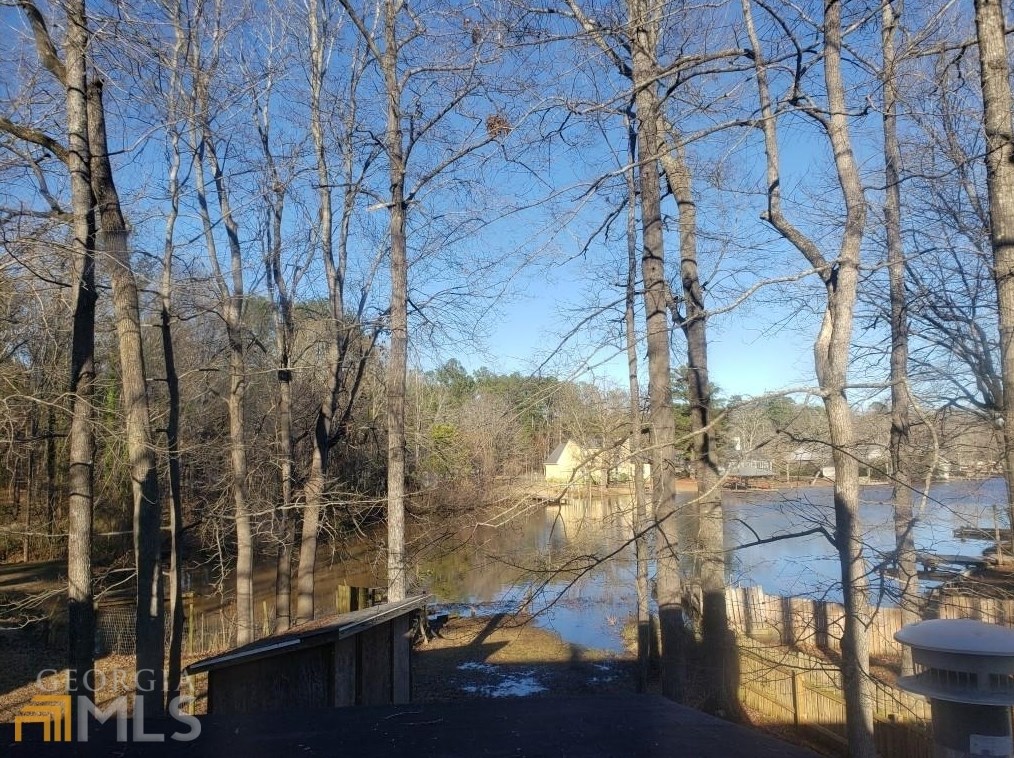 498 Lacebark Dr, Macon, GA 31220-2766