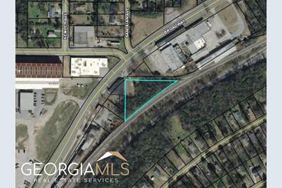 4098 Broadway, Macon, GA 31217 - Photo 1