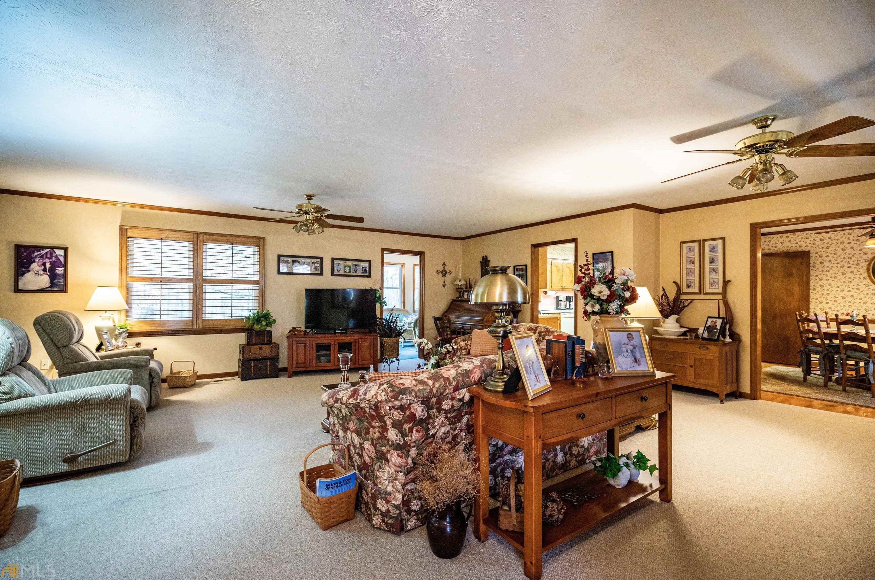 209 Lakeshore Way, Lagrange, GA 30240