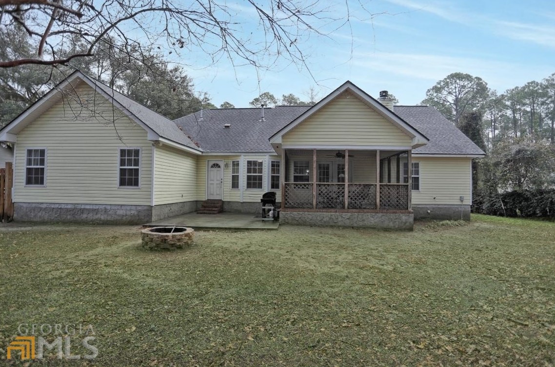 9145 Ferguson Ave, Savannah GA  31406-6323 exterior