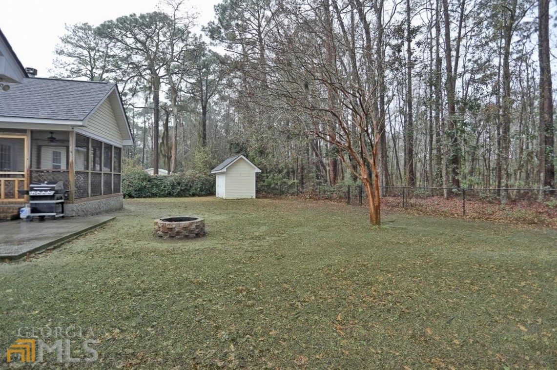 9145 Ferguson Ave, Savannah GA  31406-6323 exterior