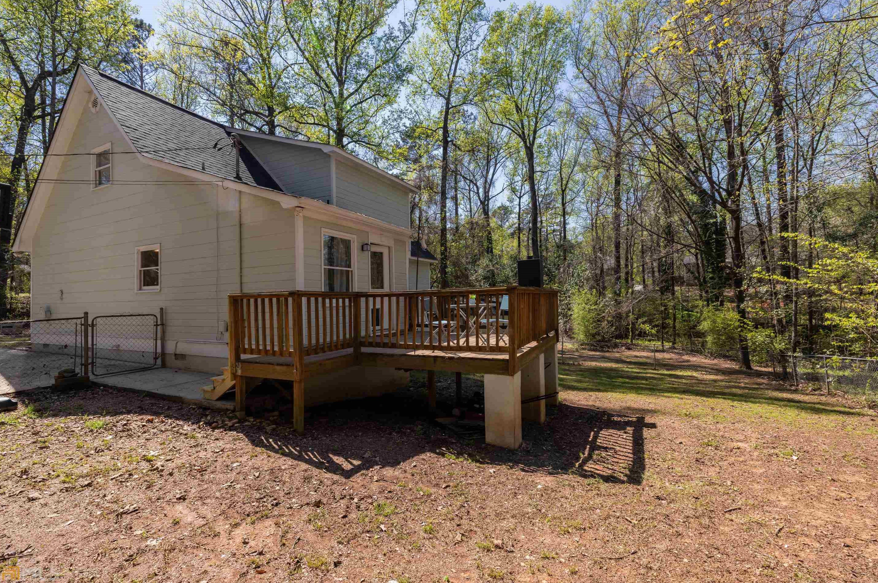 1326 Happy Trl, Macon GA  31220-3811 exterior