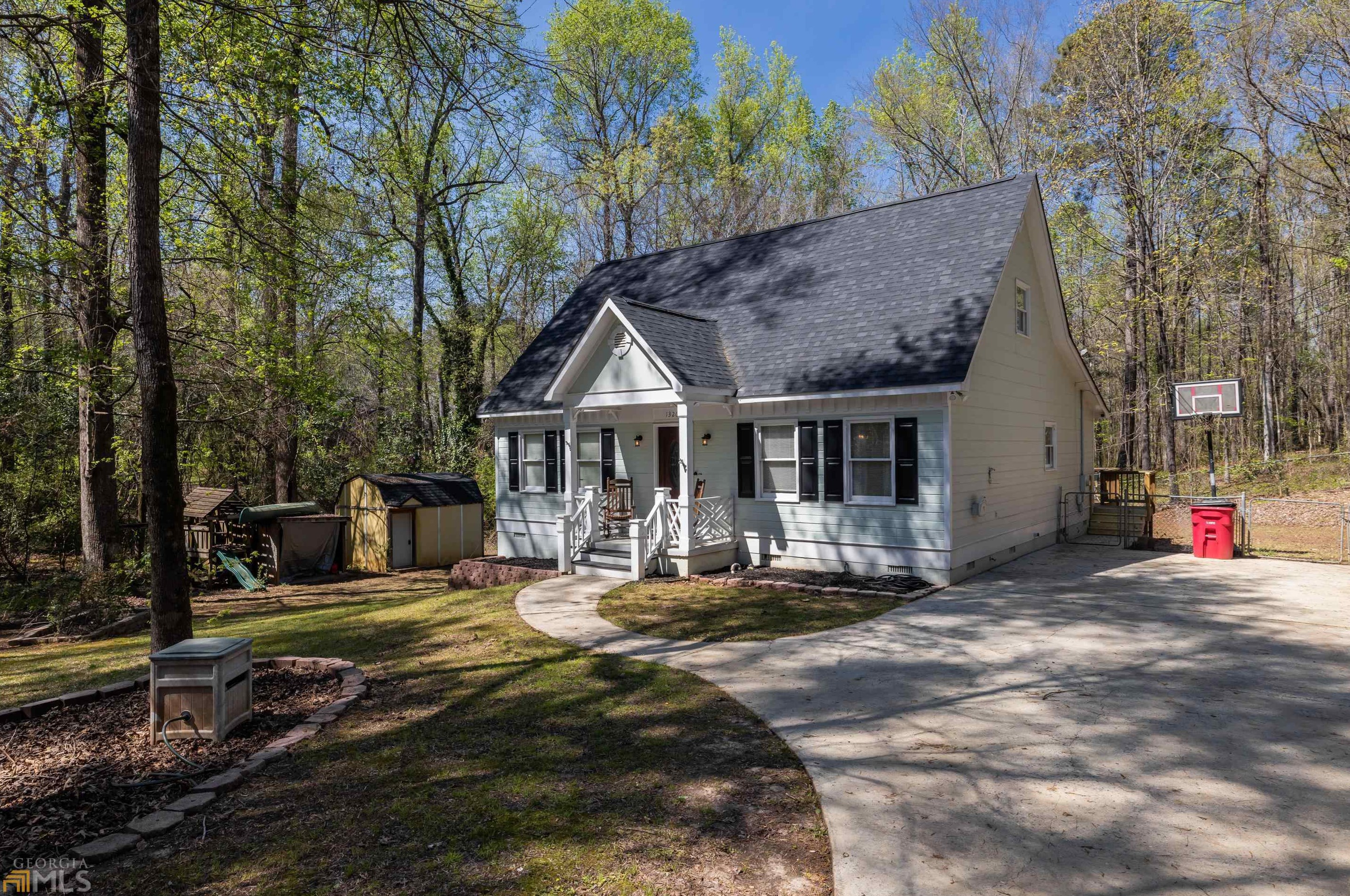 1326 Happy Trl, Macon GA  31220-3811 exterior