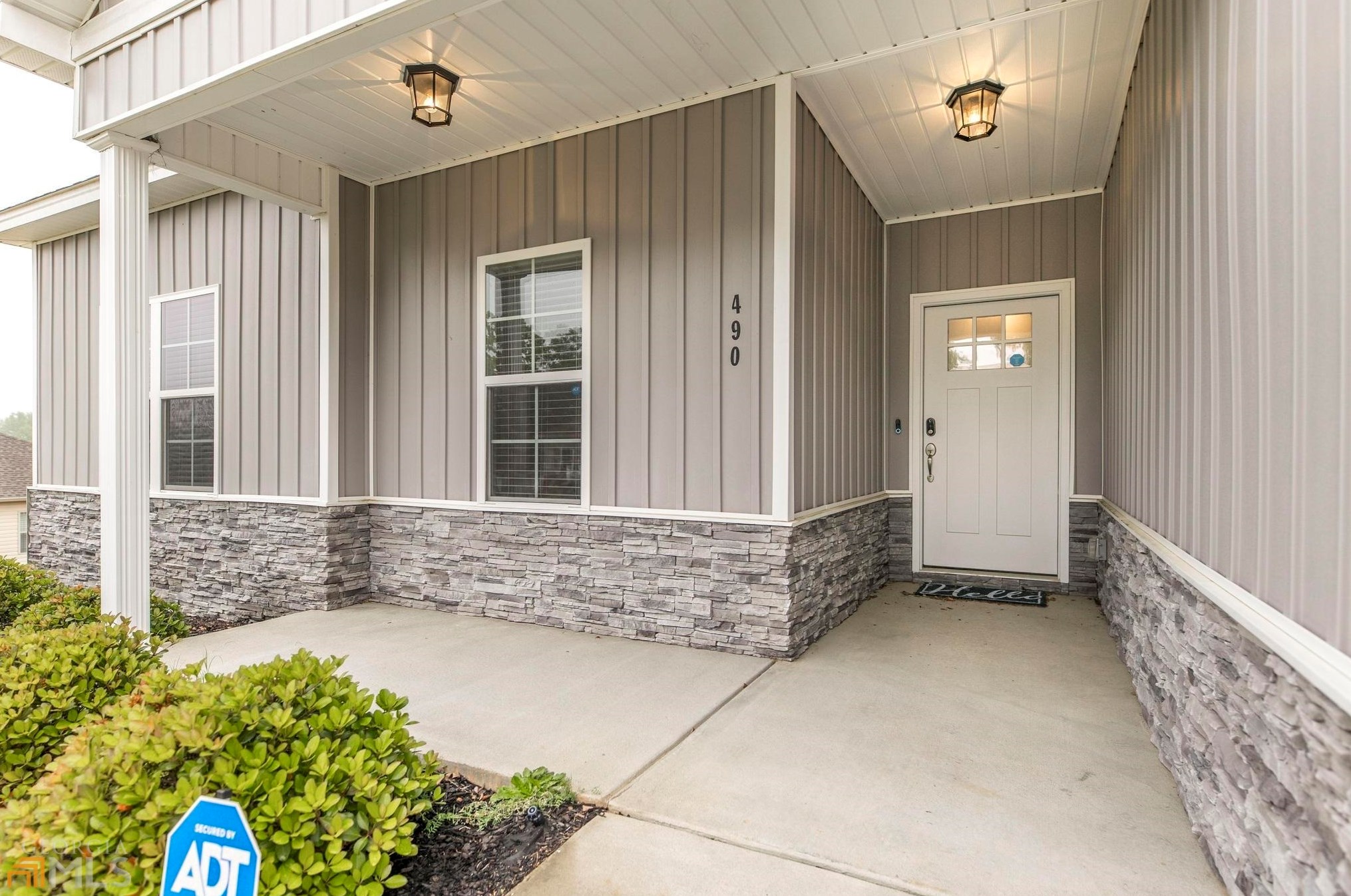 490 Southern Oaks Dr, Macon, GA 31216-4133