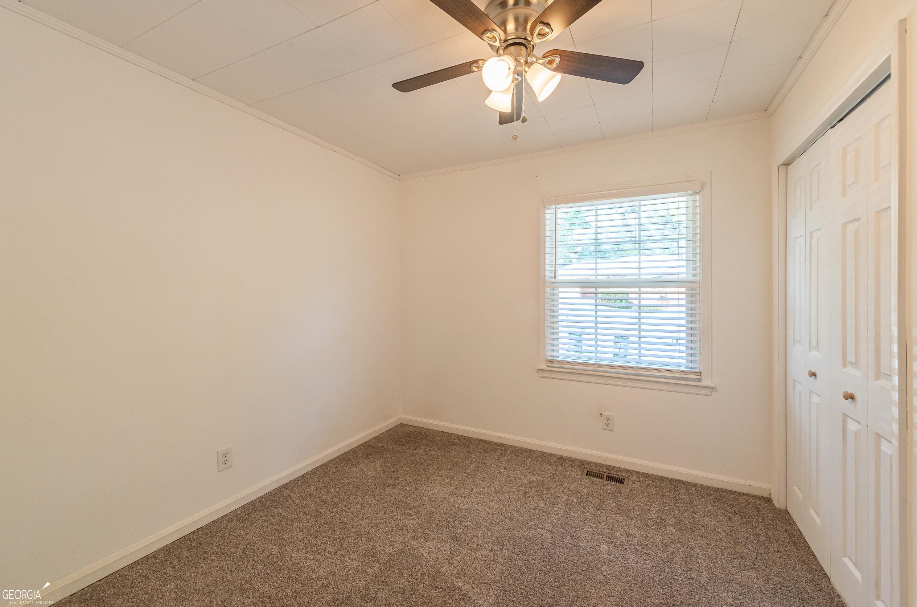 206 Kingsway Dr, Warner Robins GA  31088-4004 exterior