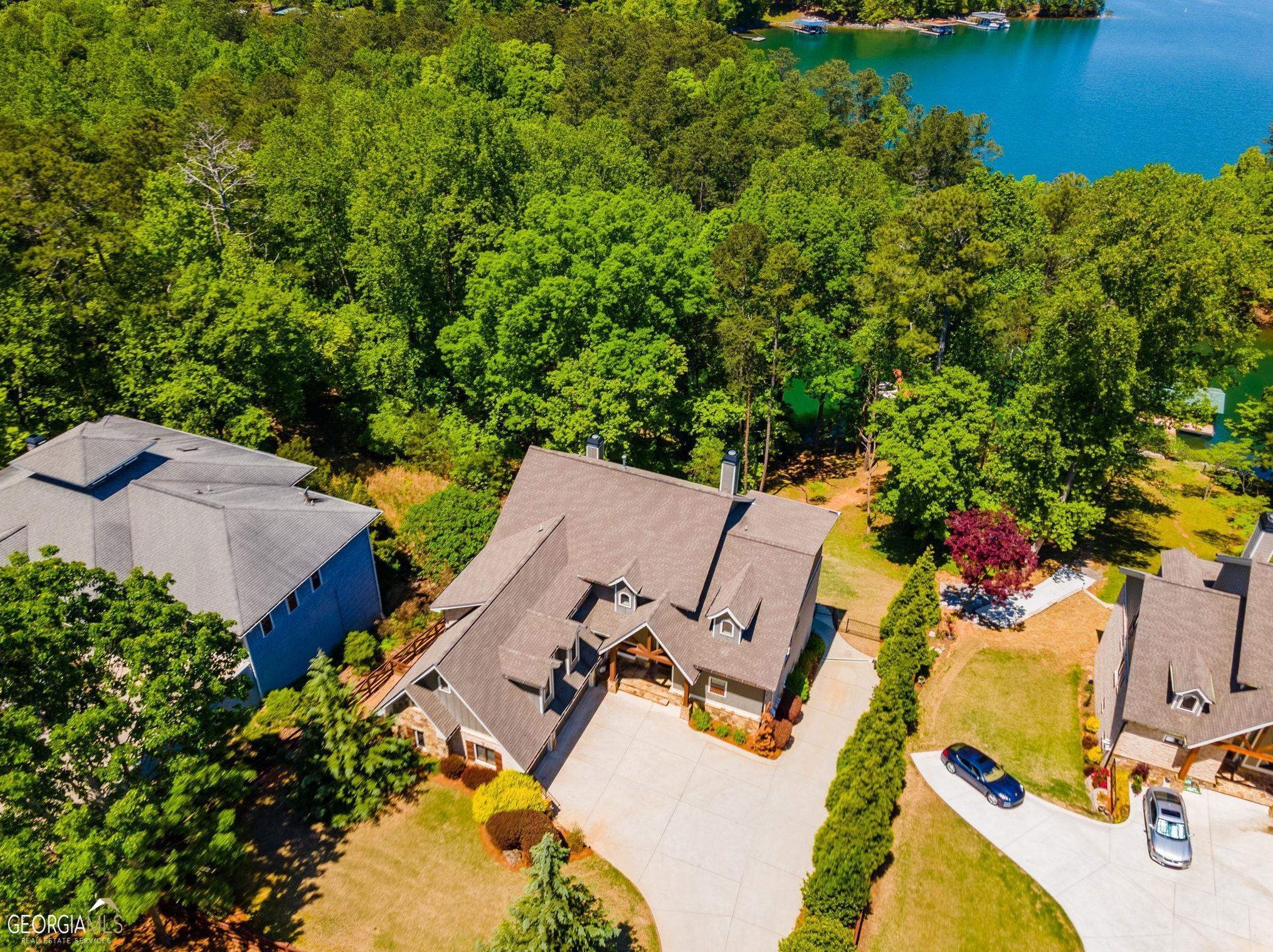 6537 Cox Dr, Flowery Branch GA  30542-2641 exterior