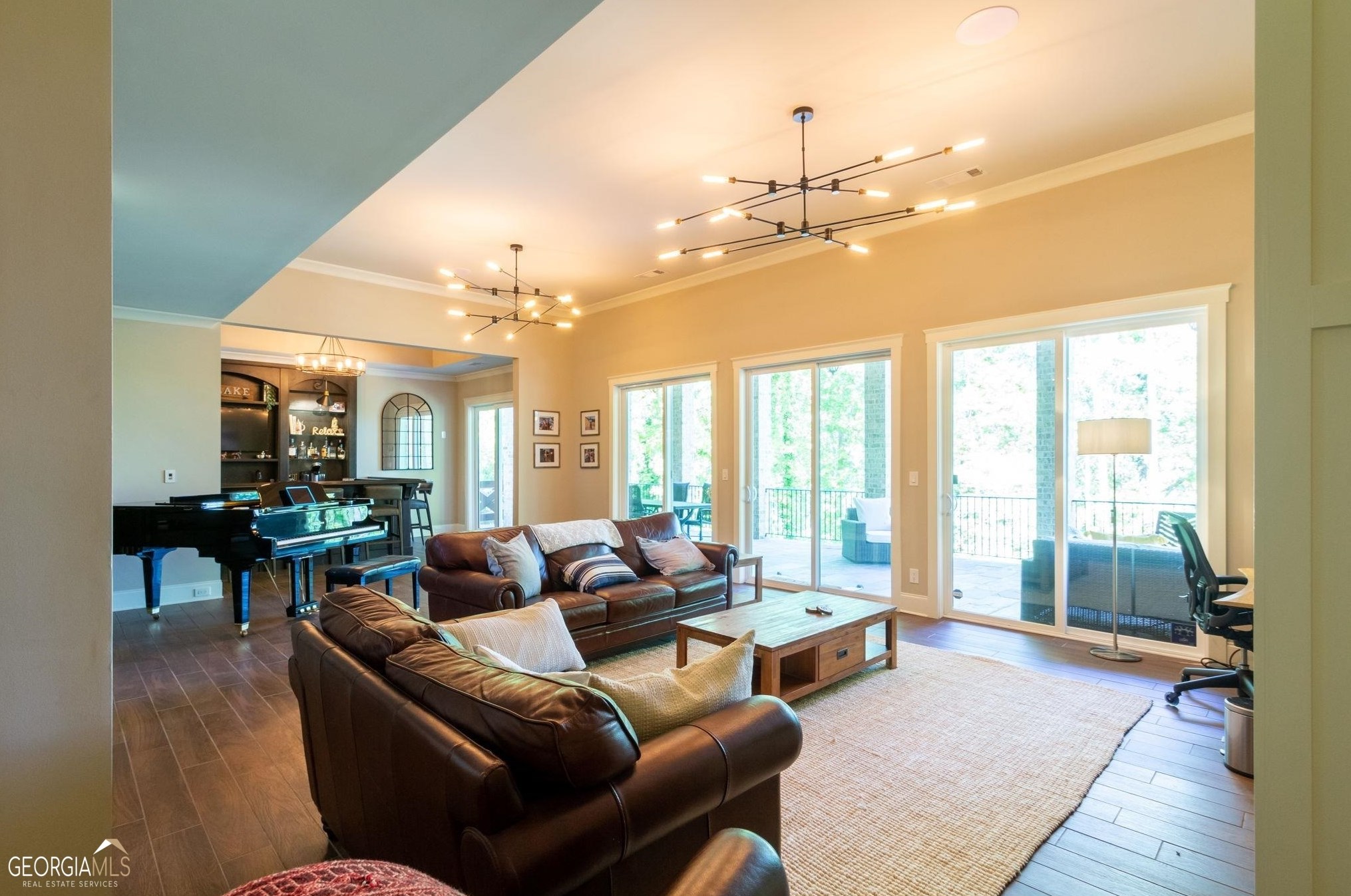 6537 Cox Dr, Flowery Branch GA  30542-2641 exterior