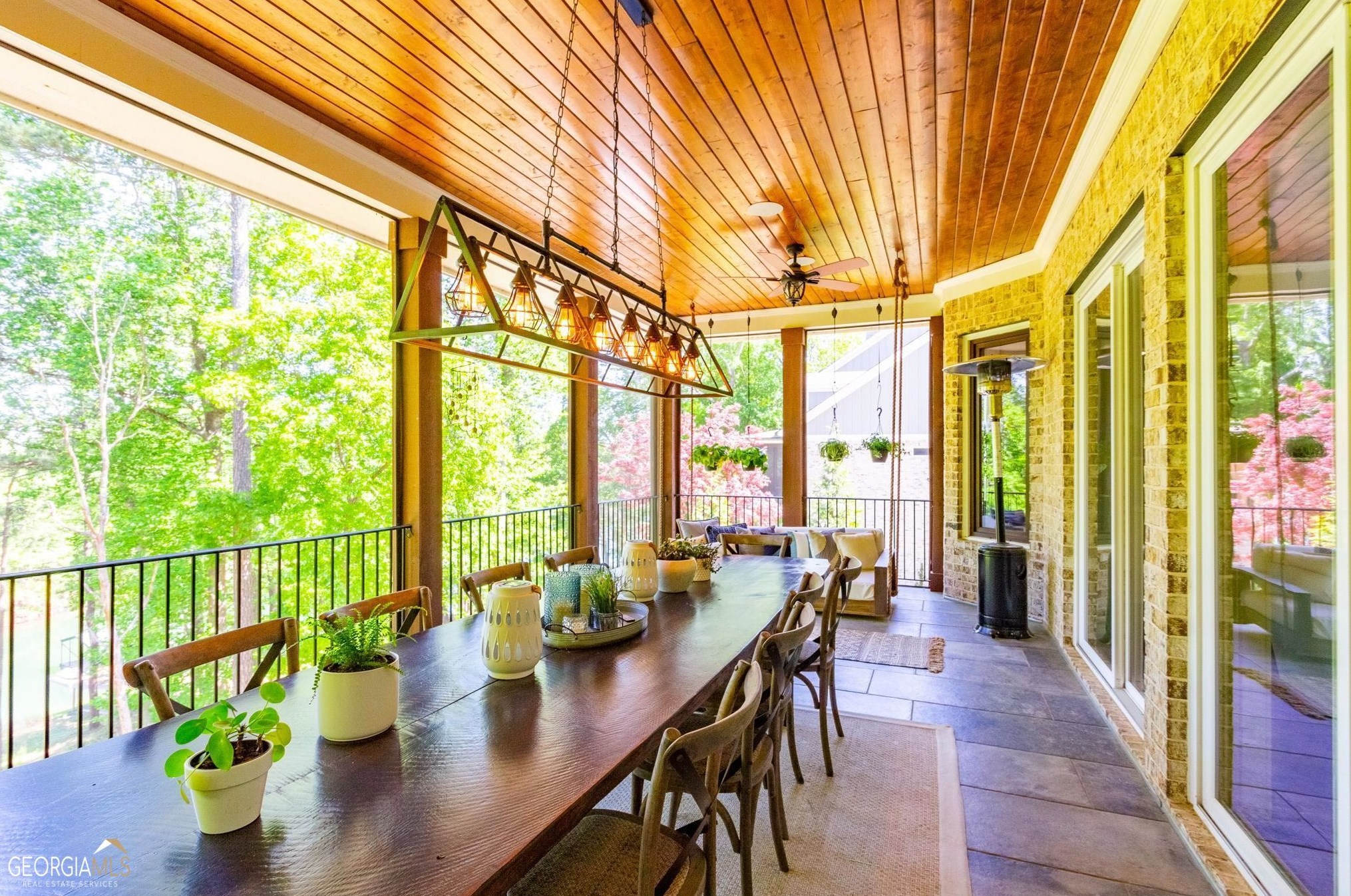 6537 Cox Dr, Flowery Branch GA  30542-2641 exterior
