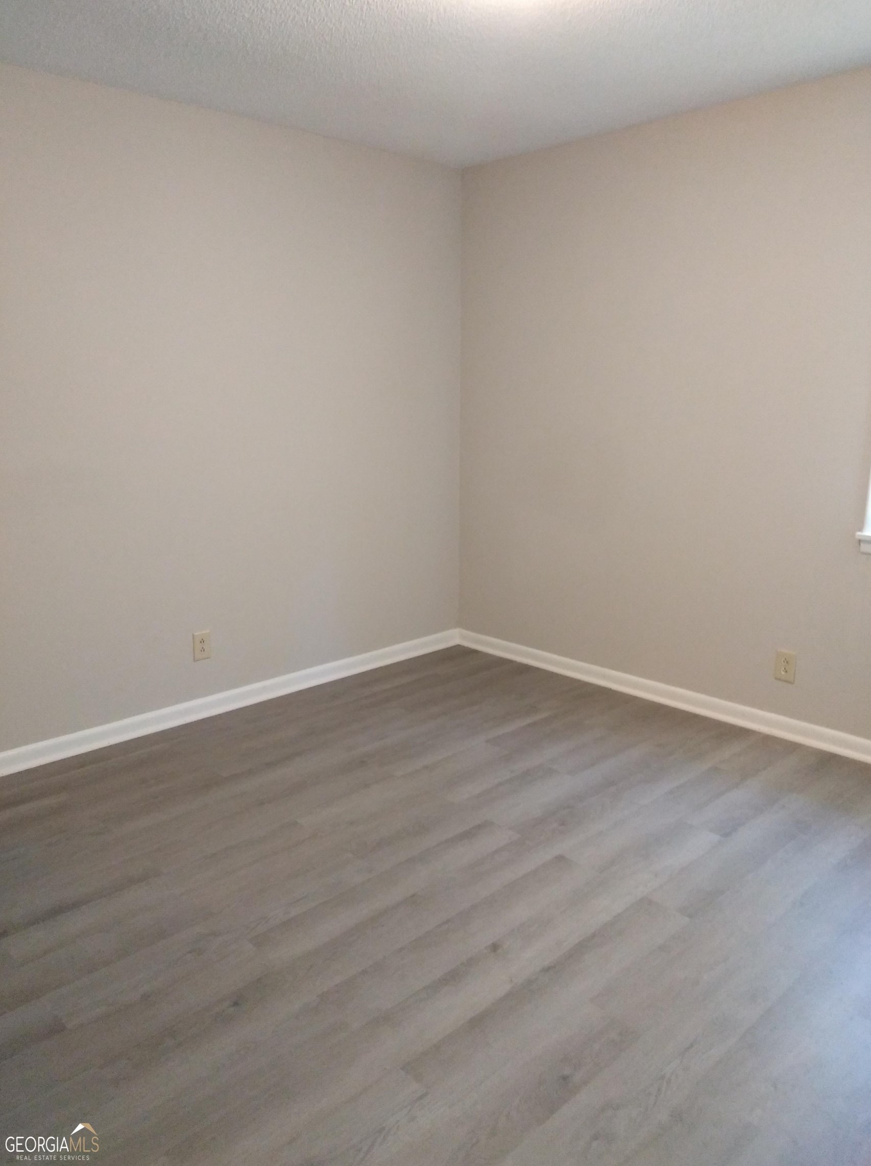 757 Applewood St, Macon, GA 31217-3903