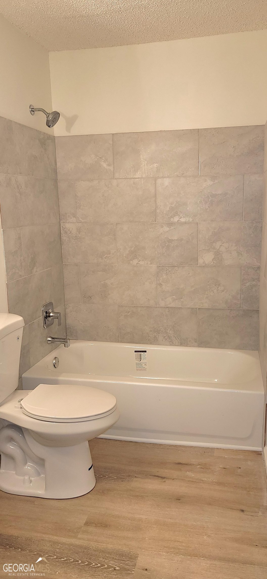 1073 Mainstreet Valley Dr, Stone Mountain GA  30088-2728 exterior