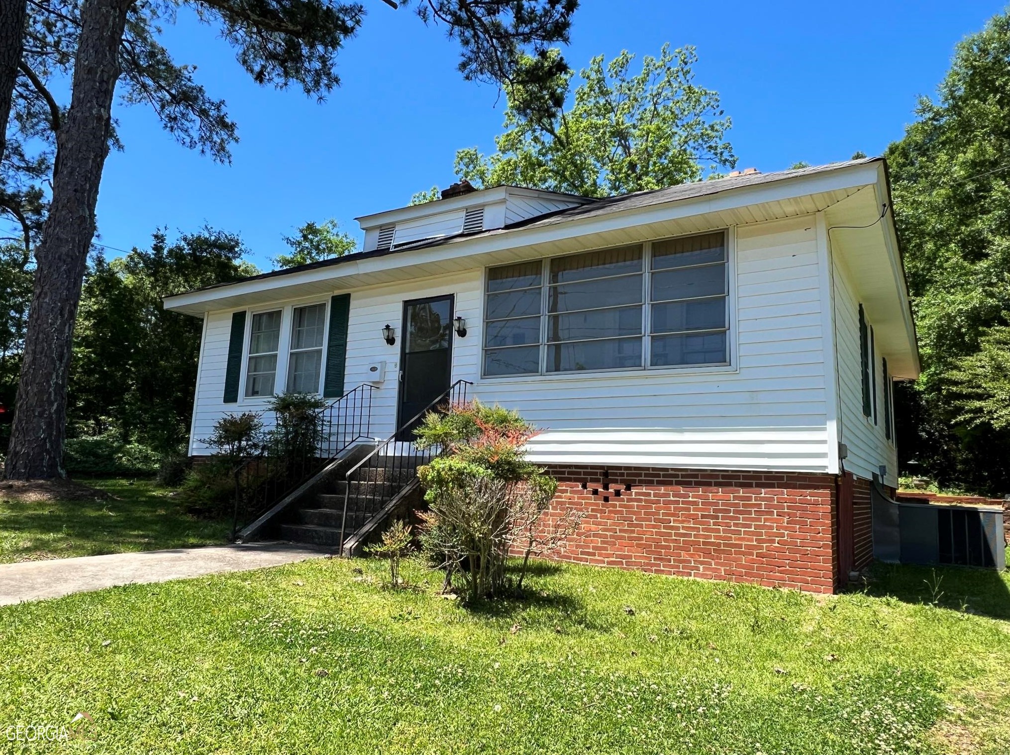 105 Park Ln, Thomaston, GA 30286