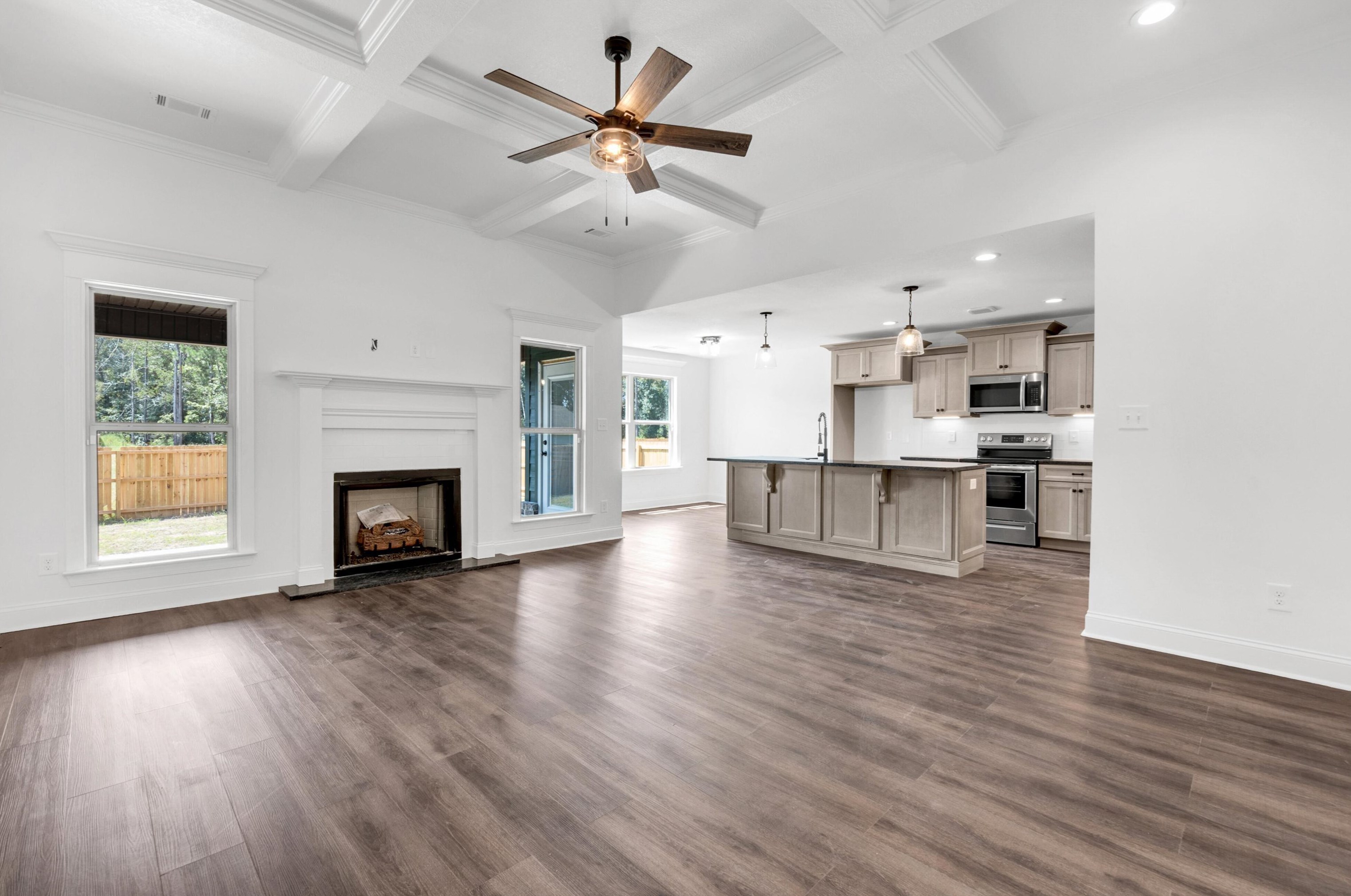 413 New Hope Dr, Perry GA  31069 exterior