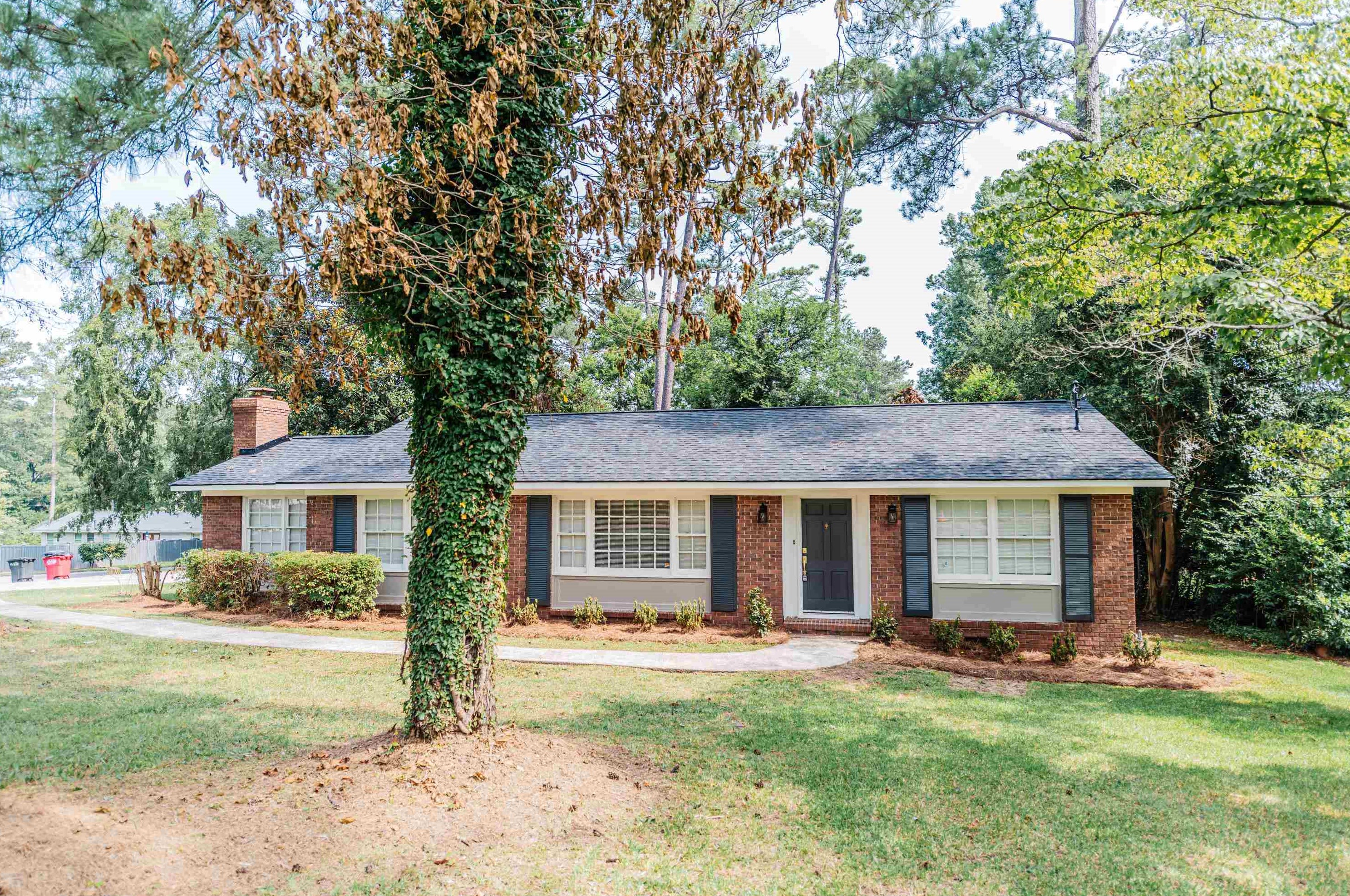 1197 Normandy Rd, Macon, GA 31210-3316