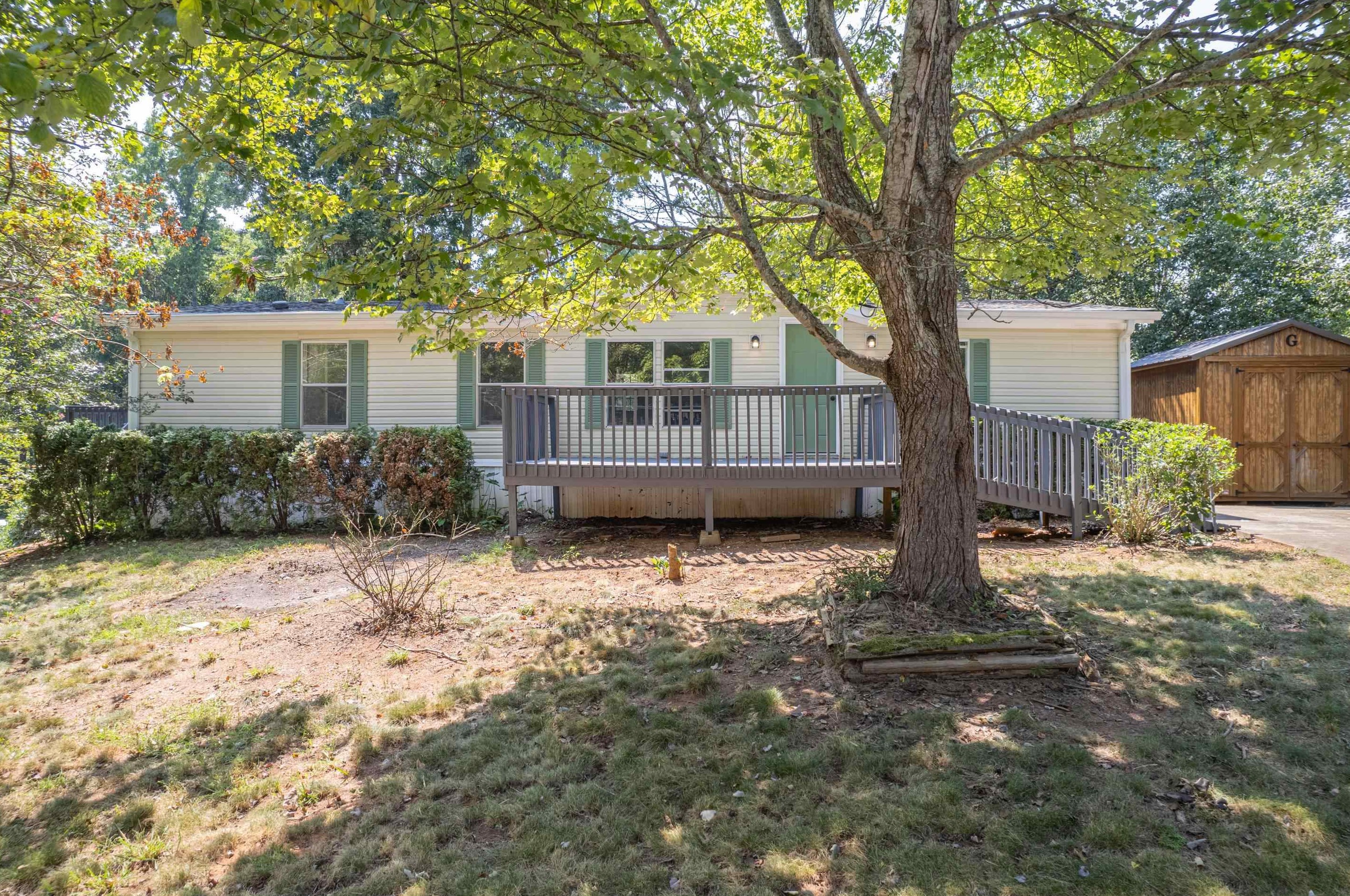 5156 Stoneridge Dr, Flowery Branch, GA 30542-5251