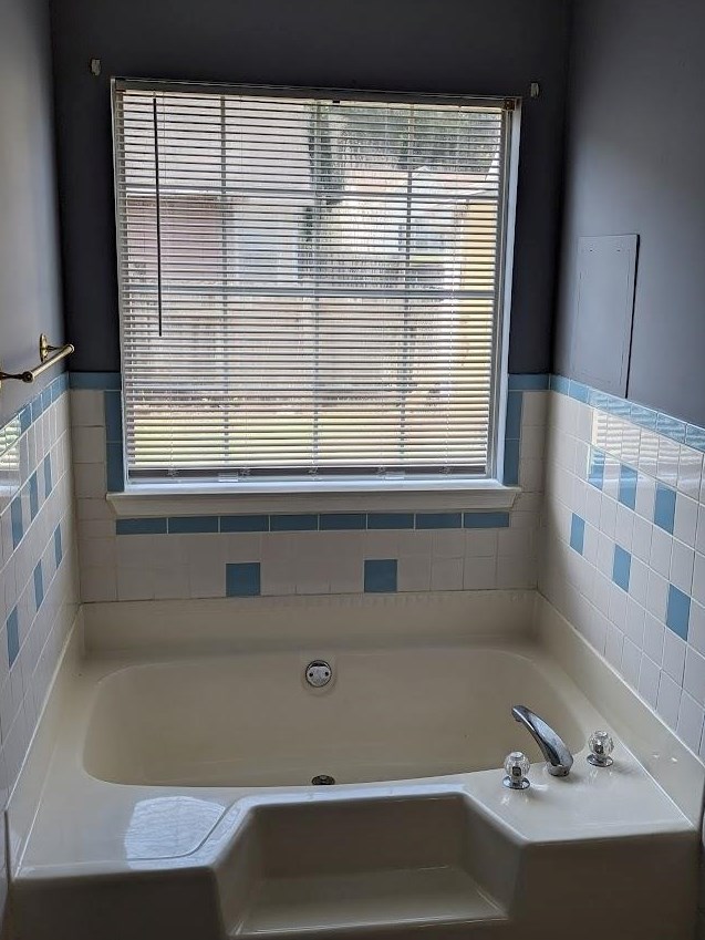 5927 Farmbrook Ln, Rex GA  30273-1168 exterior