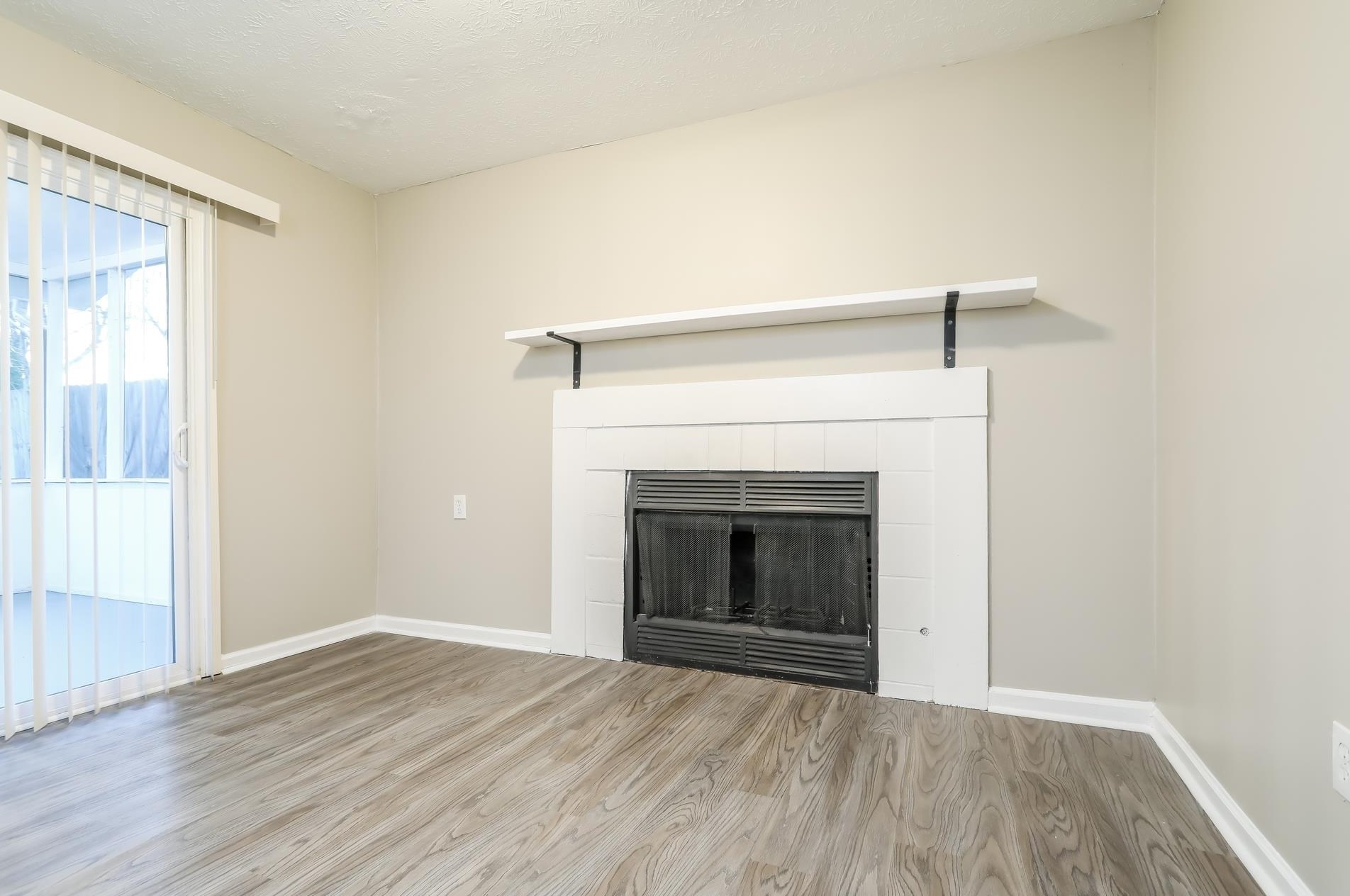 723 Arbor Hill Dr, Stone Mountain GA  30088-2363 exterior