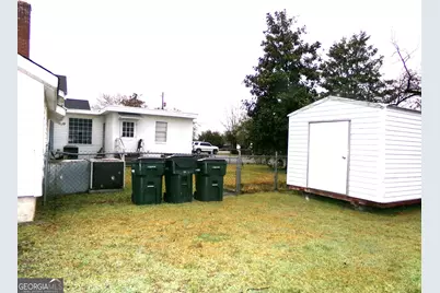 425 Church Street, Swainsboro, GA 30401 - Photo 6