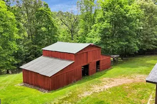 805 Quail Cove Cir, Warne, NC 28909 - Photo 98