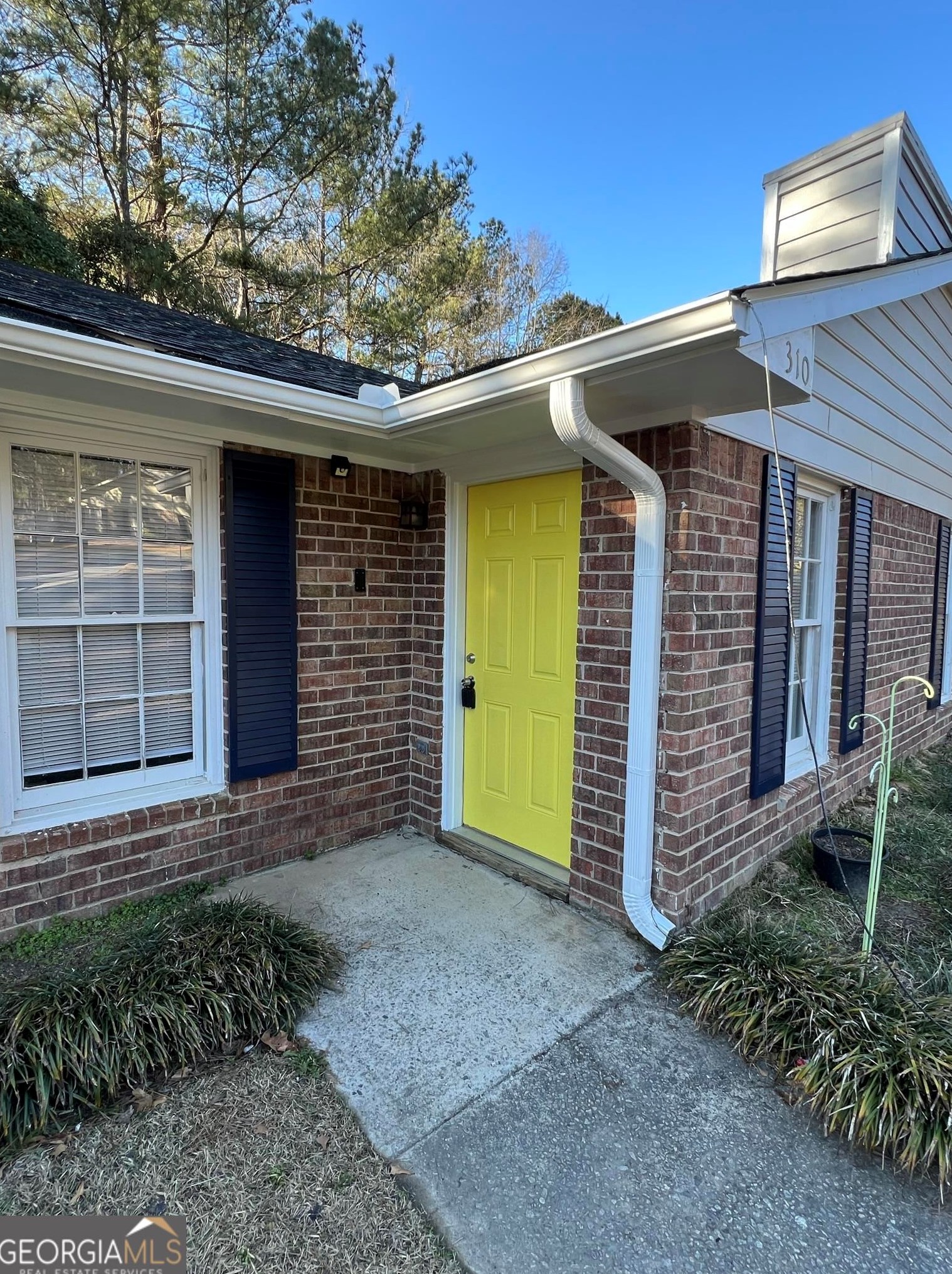 310 Chase Dr, Fayetteville, GA 30214