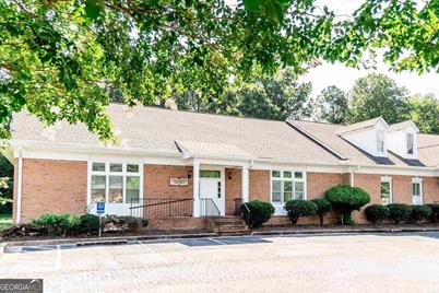224 Arrowhead Boulevard, Jonesboro, GA 30236 - Photo 1