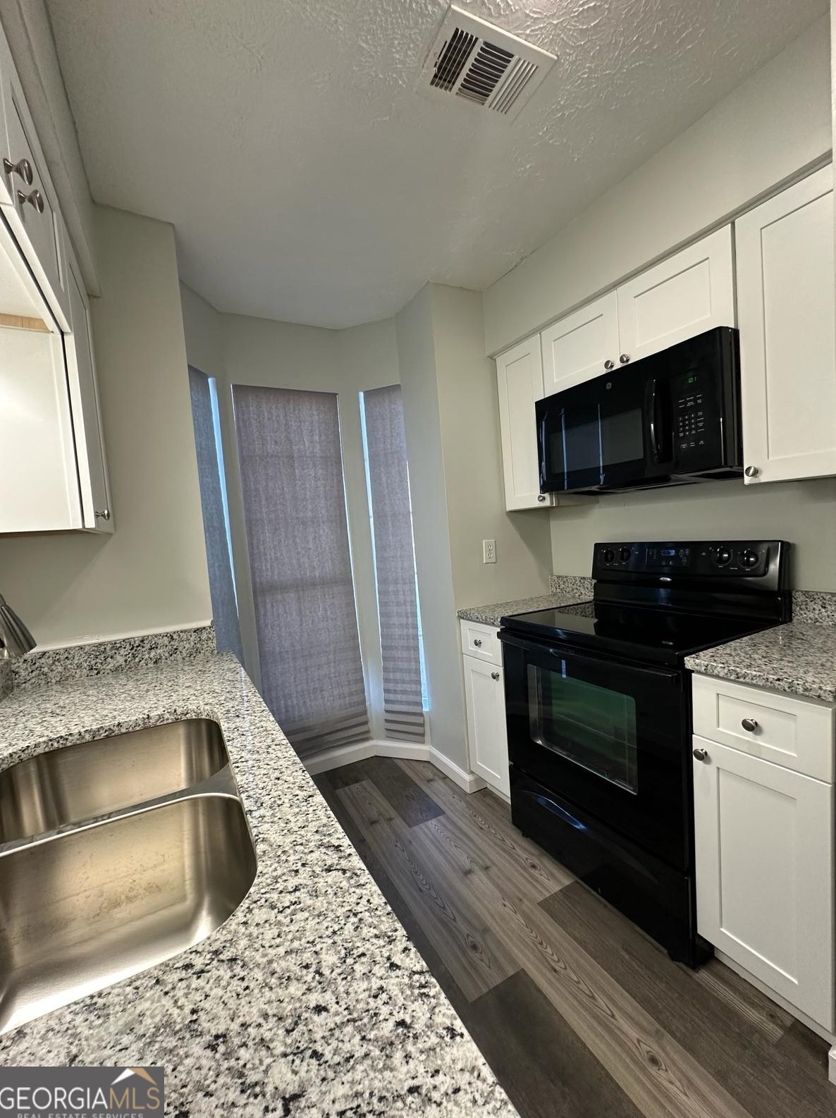 3816 London Dr, Decatur GA  30032-2374 exterior