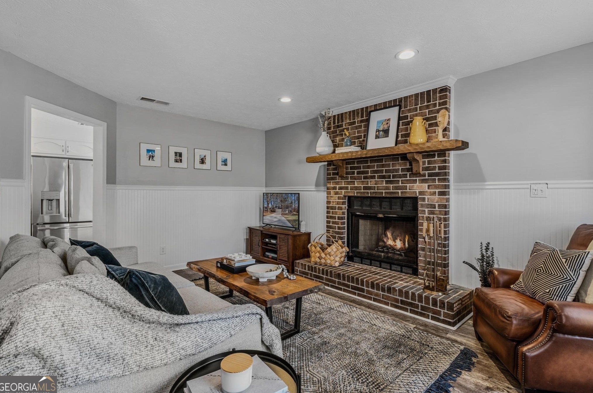 104 Pine Pt, Peachtree City, GA 30269-1713