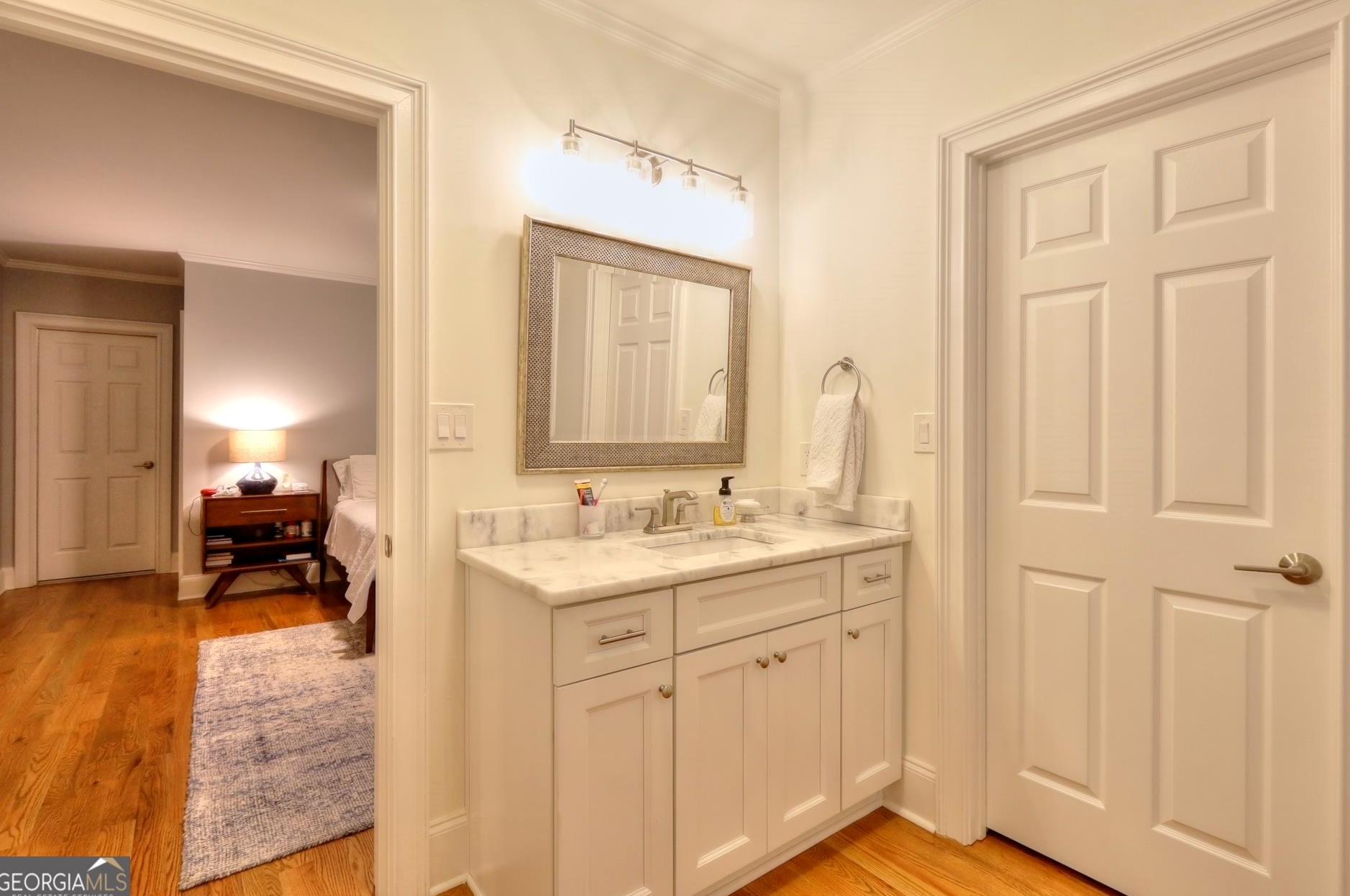 10 Downshire Cir, Decatur GA  30033-1419 exterior