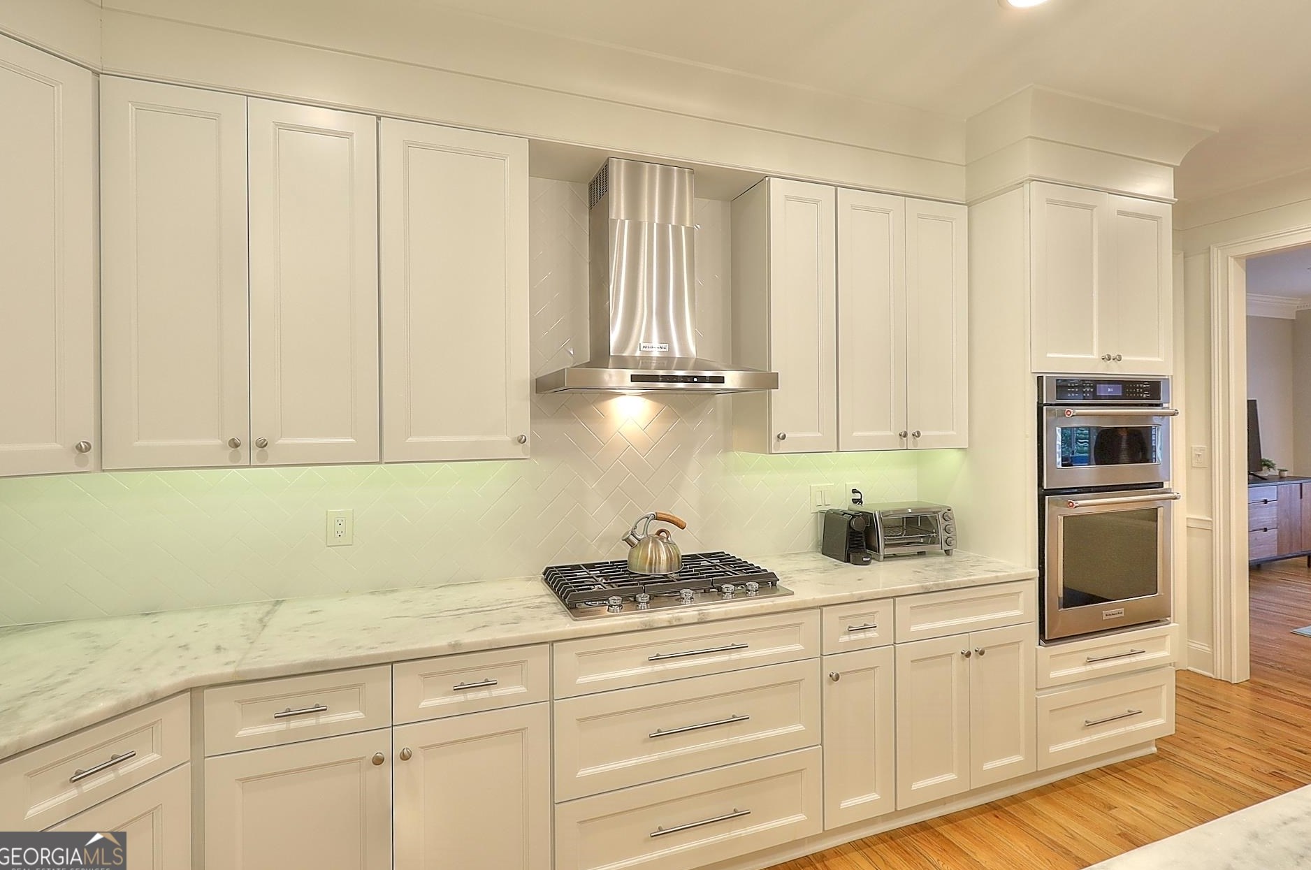 10 Downshire Cir, Decatur GA  30033-1419 exterior