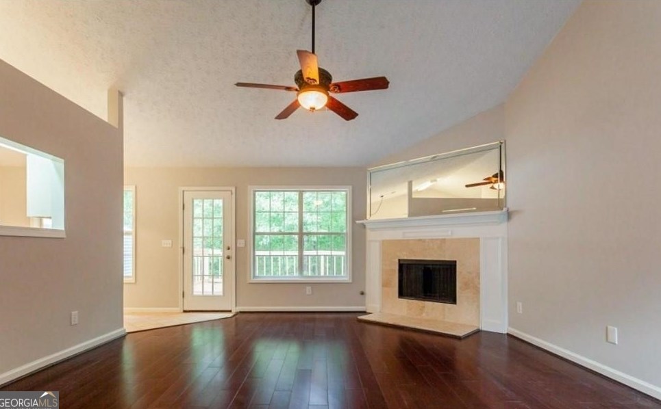 5426 Sugarmill Dr, Flowery Branch, GA 30542