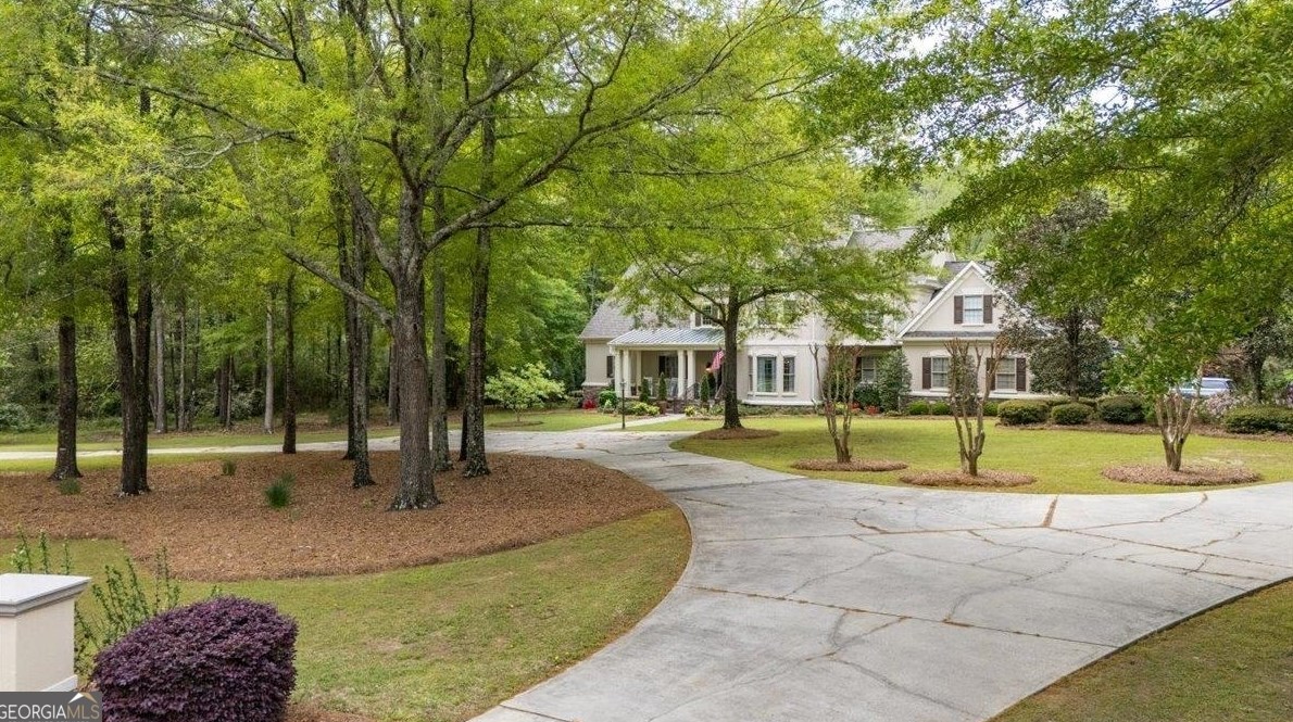 106 Howard Oaks Dr, Macon, GA 31210-7300