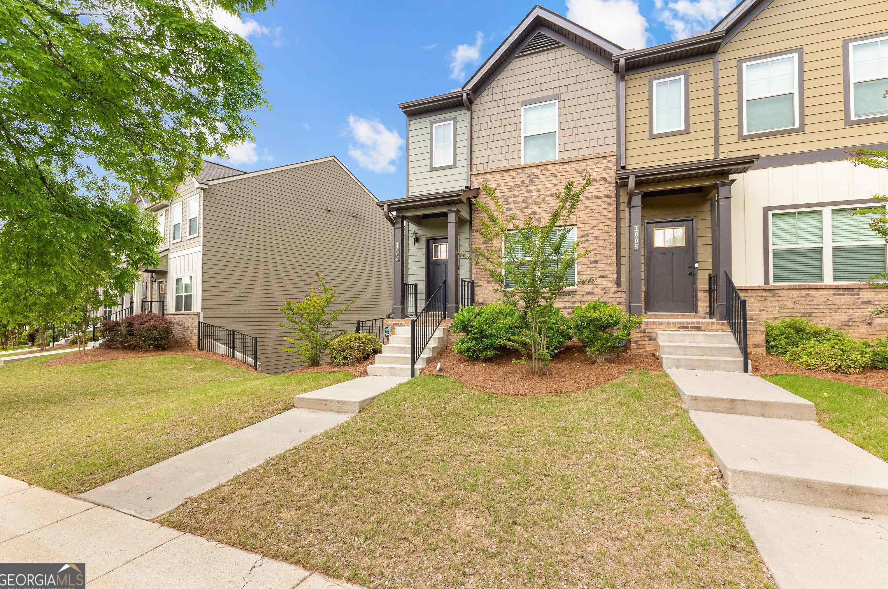 1006 Bayrose Cir, Atlanta, GA 30344