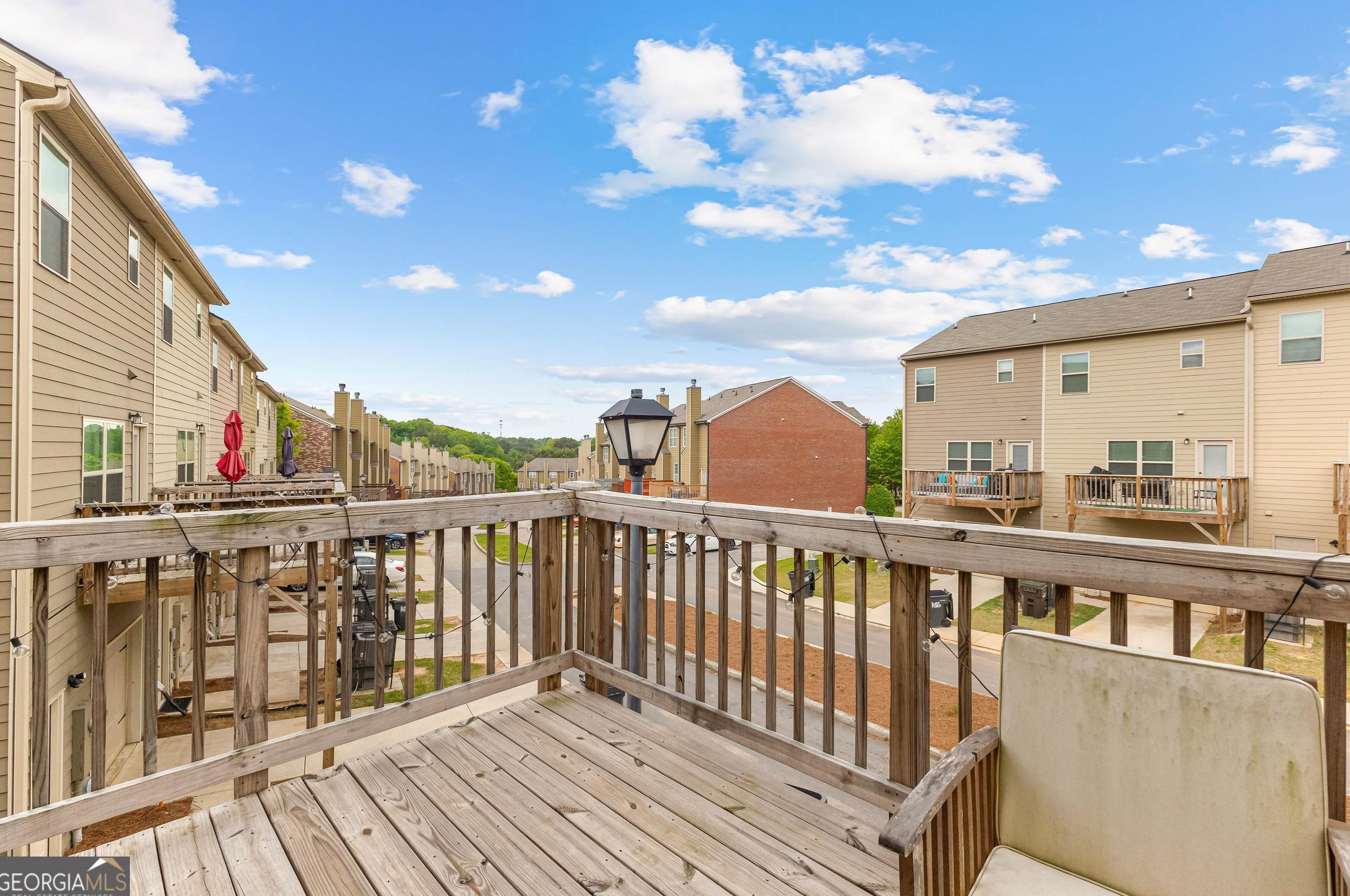1006 Bayrose Cir, Atlanta GA  30344-1688 exterior