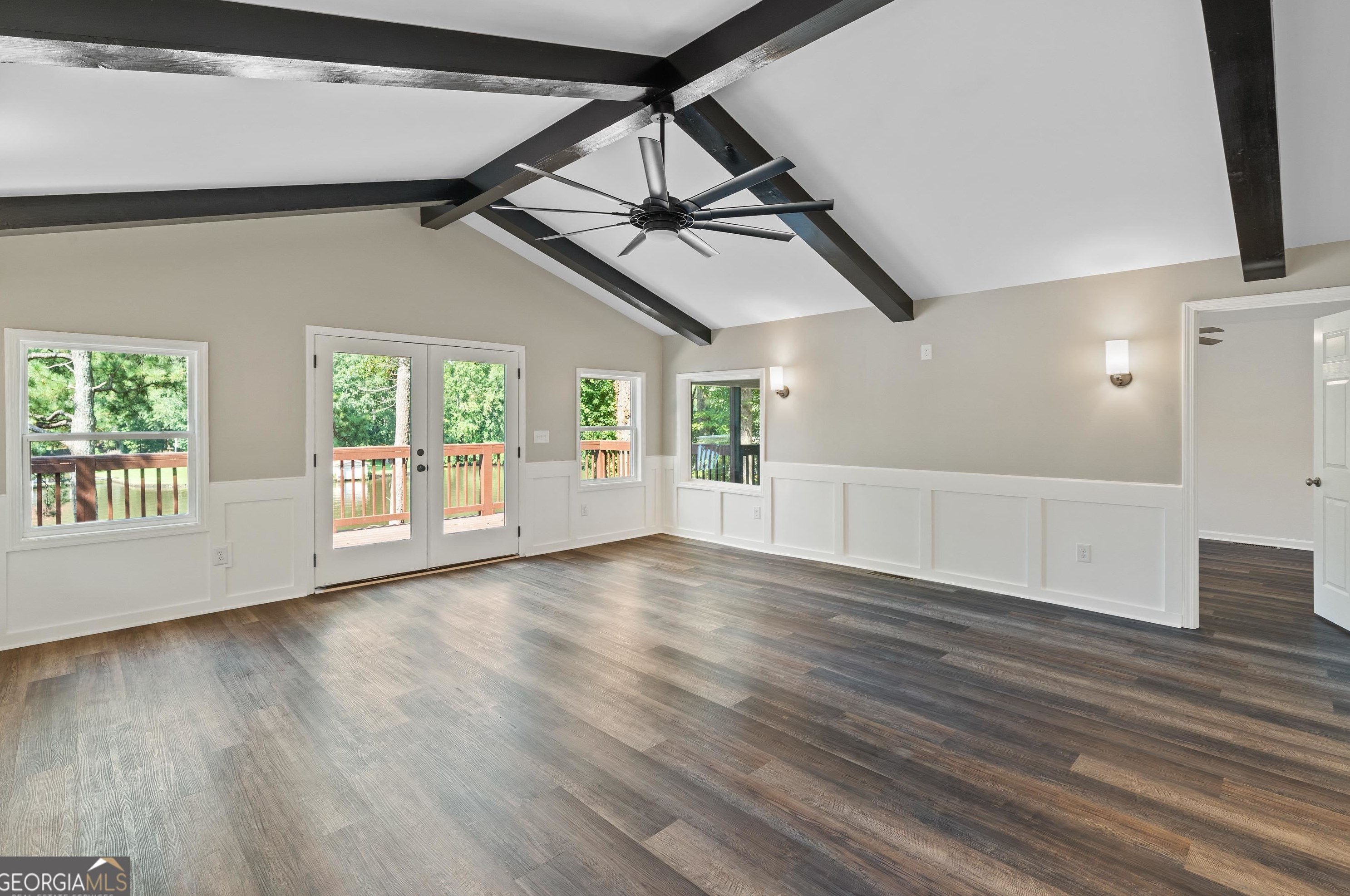 143 Napier Dr, Eatonton GA 31024-6807 exterior