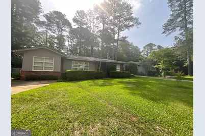 402 Ridgecrest Road, Lagrange, GA 30240 - Photo 1