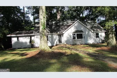 323 Lane Circle, Lagrange, GA 30240 - Photo 1