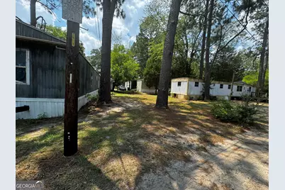 401 S 3rd Street, Warner Robins, GA 31088 - Photo 1