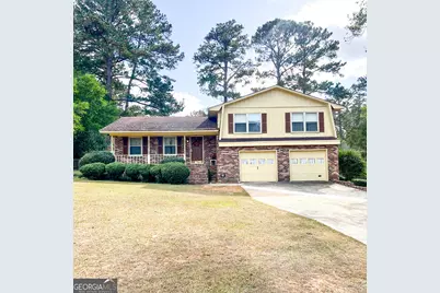 726 Victoria Circle, Dublin, GA 31021 - Photo 1