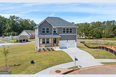 205 Freshwater Court #E33, Lagrange, GA 30241 - Photo 1