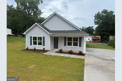 509 Cleveland Avenue, West Point, GA 31833 - Photo 1