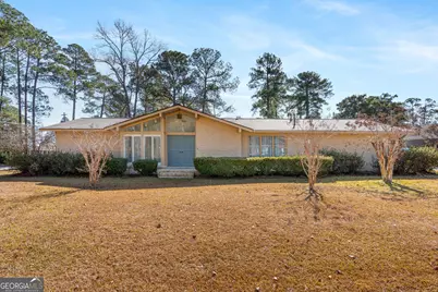 907 5th Avenue, Eastman, GA 31023 - Photo 1