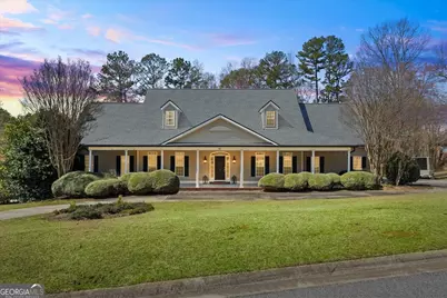 122 Lawn Market, Sharpsburg, GA 30277 - Photo 1