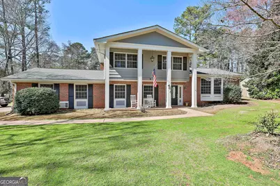 401 Pinegate Road, Peachtree City, GA 30269 - Photo 1