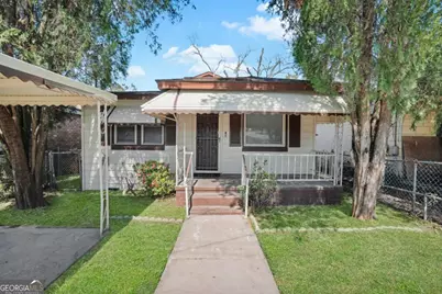 21 Burke Avenue, Savannah, GA 31408 - Photo 1